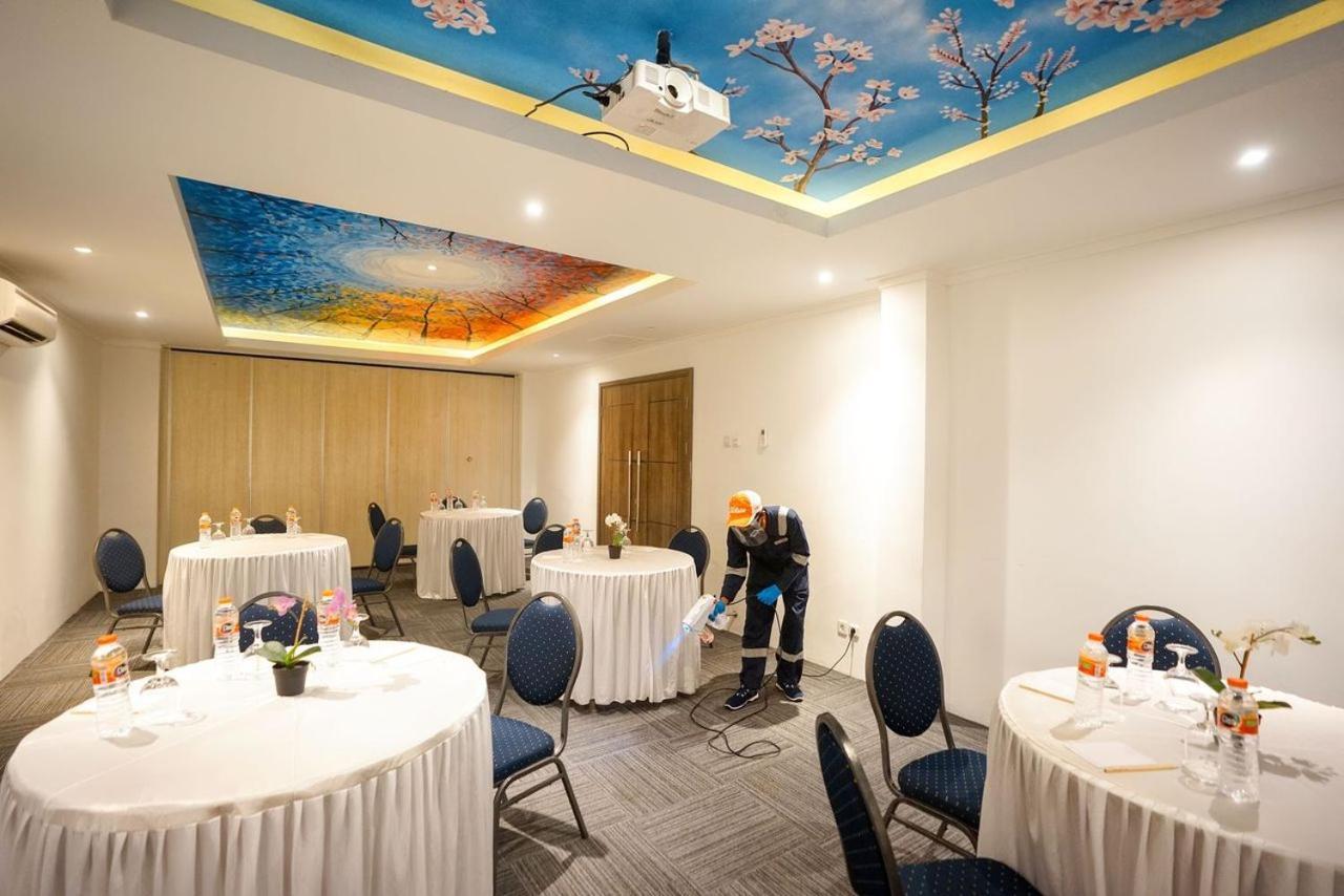 Kaloka Airport Hotel Sumbawa Besar Εξωτερικό φωτογραφία